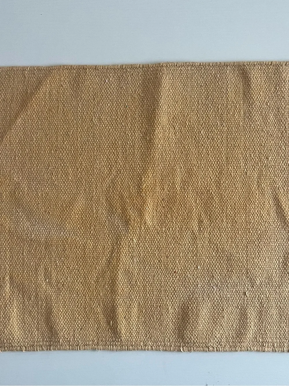N/A tan placemats